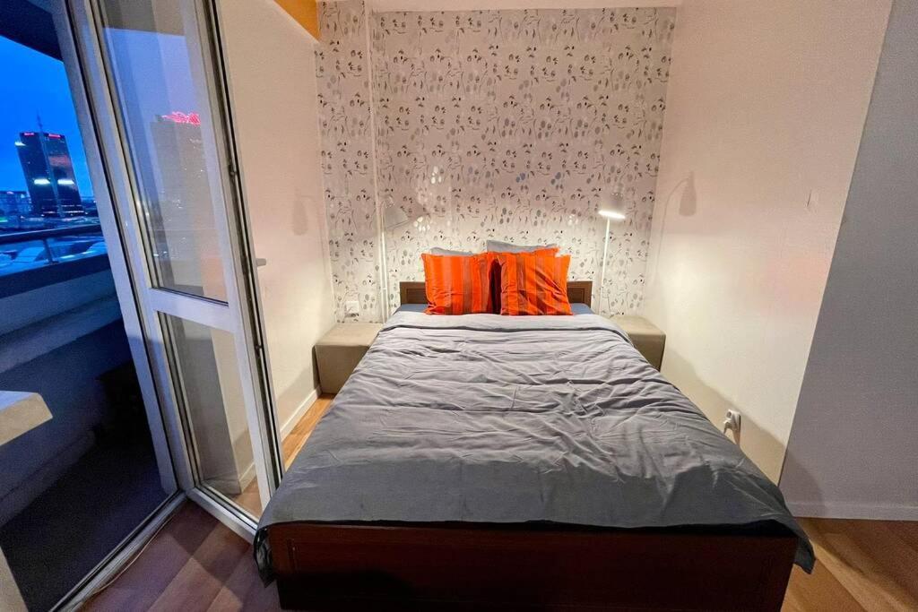 Orange Metro Fast Wifi 1Gbs Big Tv Hbo Appletv Daire Varşova Dış mekan fotoğraf
