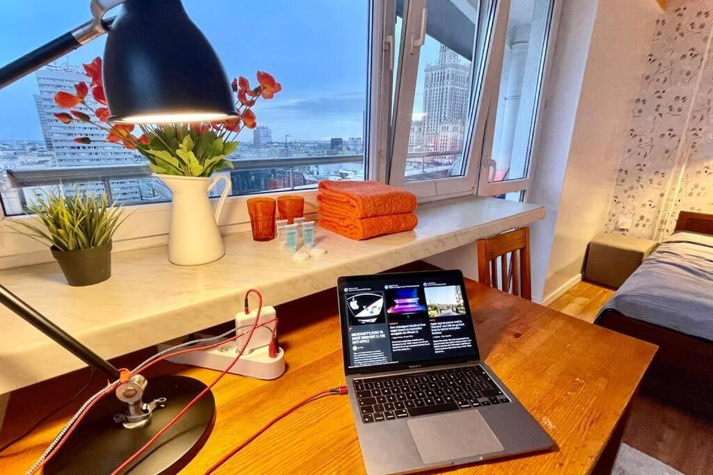 Orange Metro Fast Wifi 1Gbs Big Tv Hbo Appletv Daire Varşova Dış mekan fotoğraf